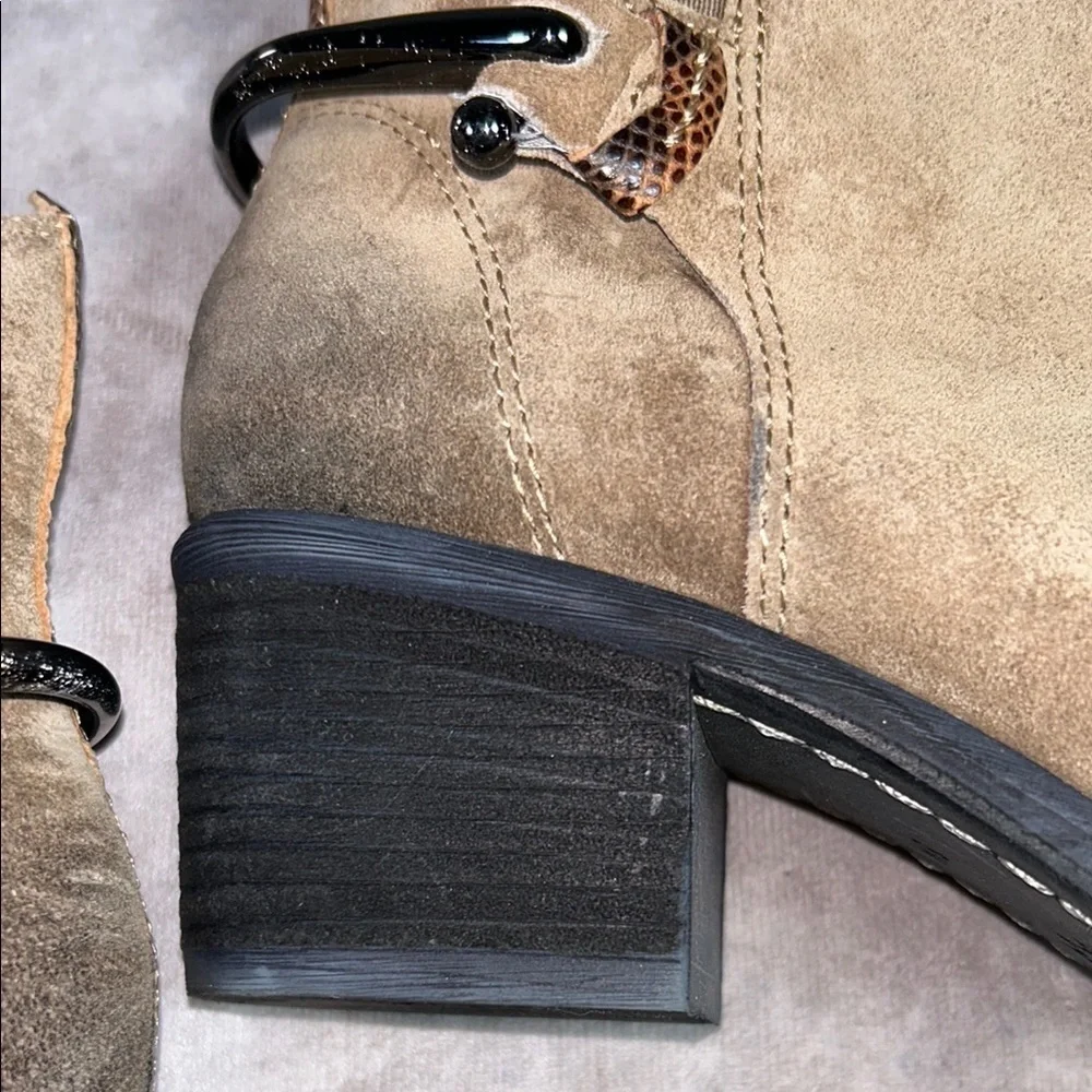 EUC Donald J Pliner Western Couture Collection Women US 8M Tan Brown Ankle Boot